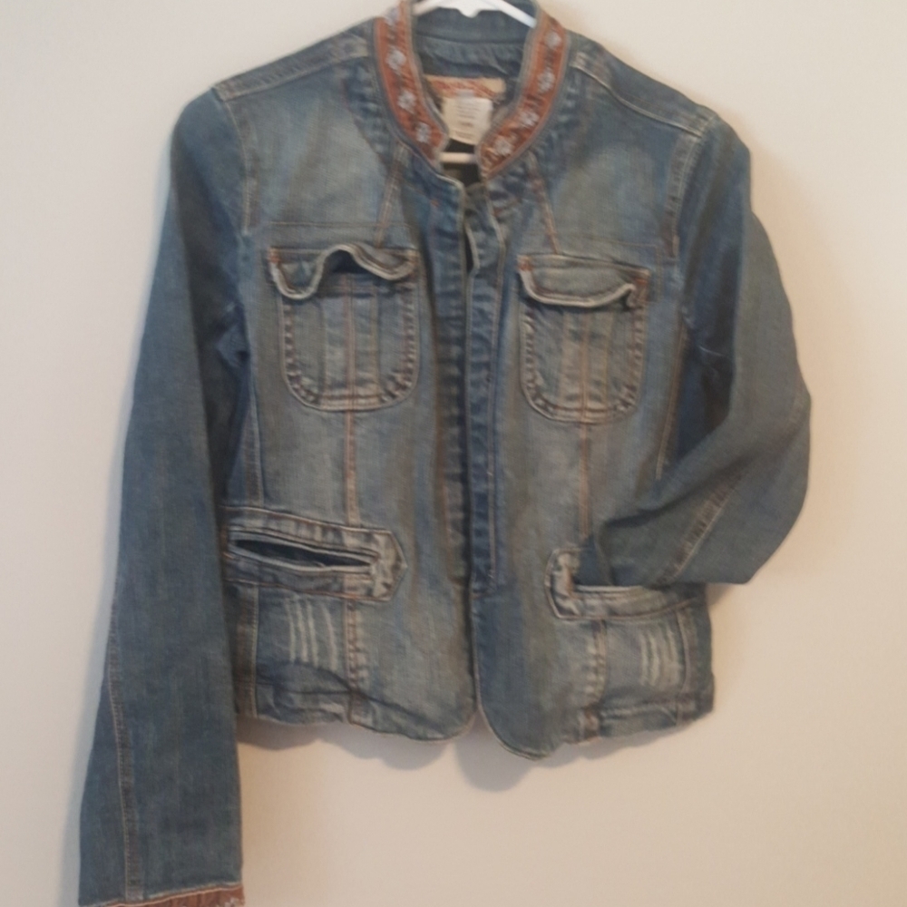 Paris Blues vintage blue jean denim jacket. M
